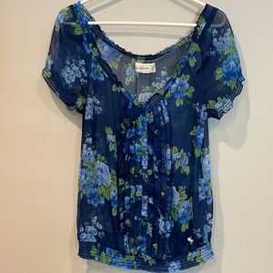 Abercrombie & Fitch Top